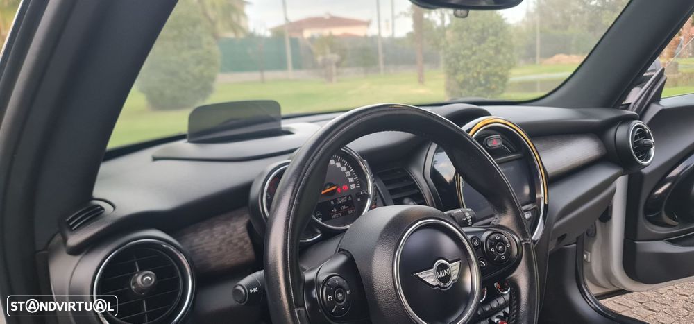 MINI 3 Portas Cooper D - 34