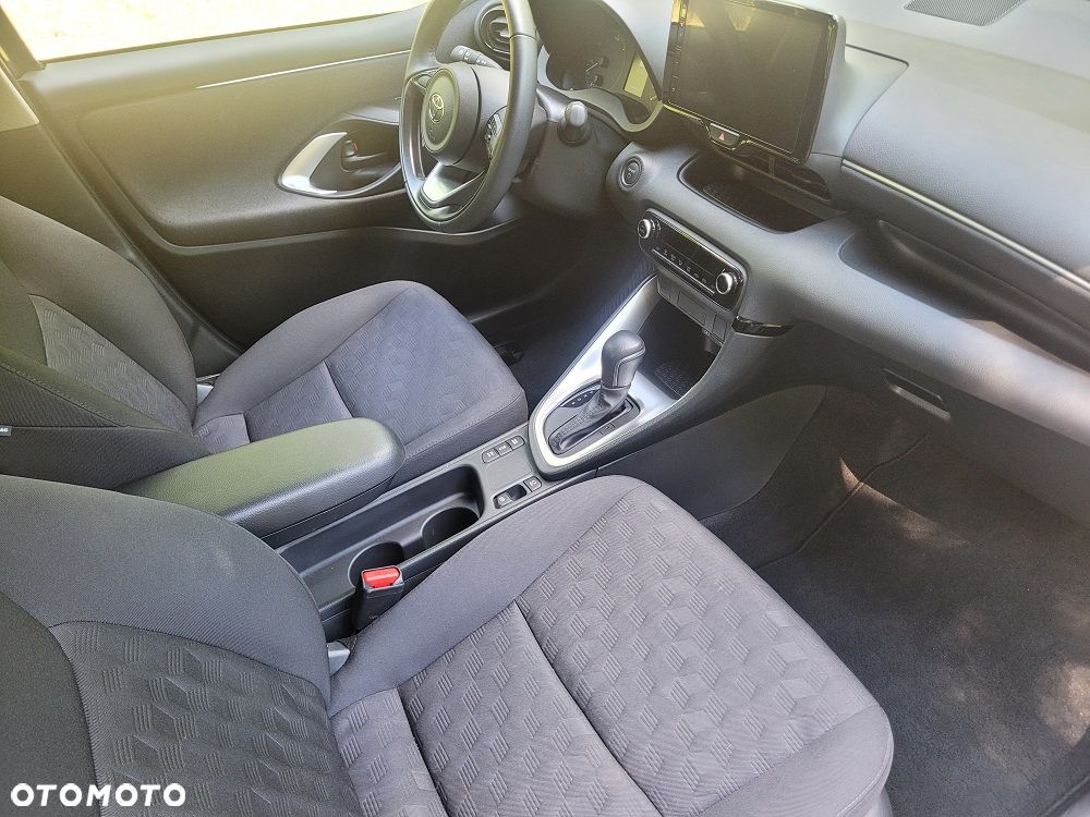 Toyota Yaris 130 1.5 VVT-i Style - 11