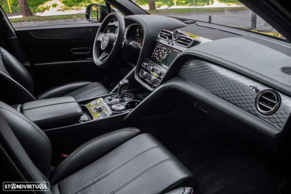 Bentley Bentayga Hybrid - 33