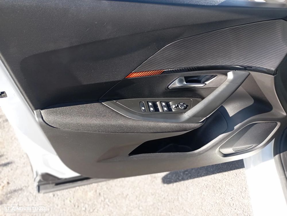 Peugeot 2008 1.5 BlueHDi Active Pack - 14