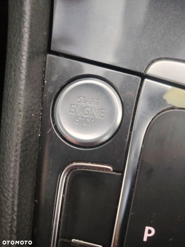 Volkswagen Golf 2.0 TSI BMT GTI DSG - 27