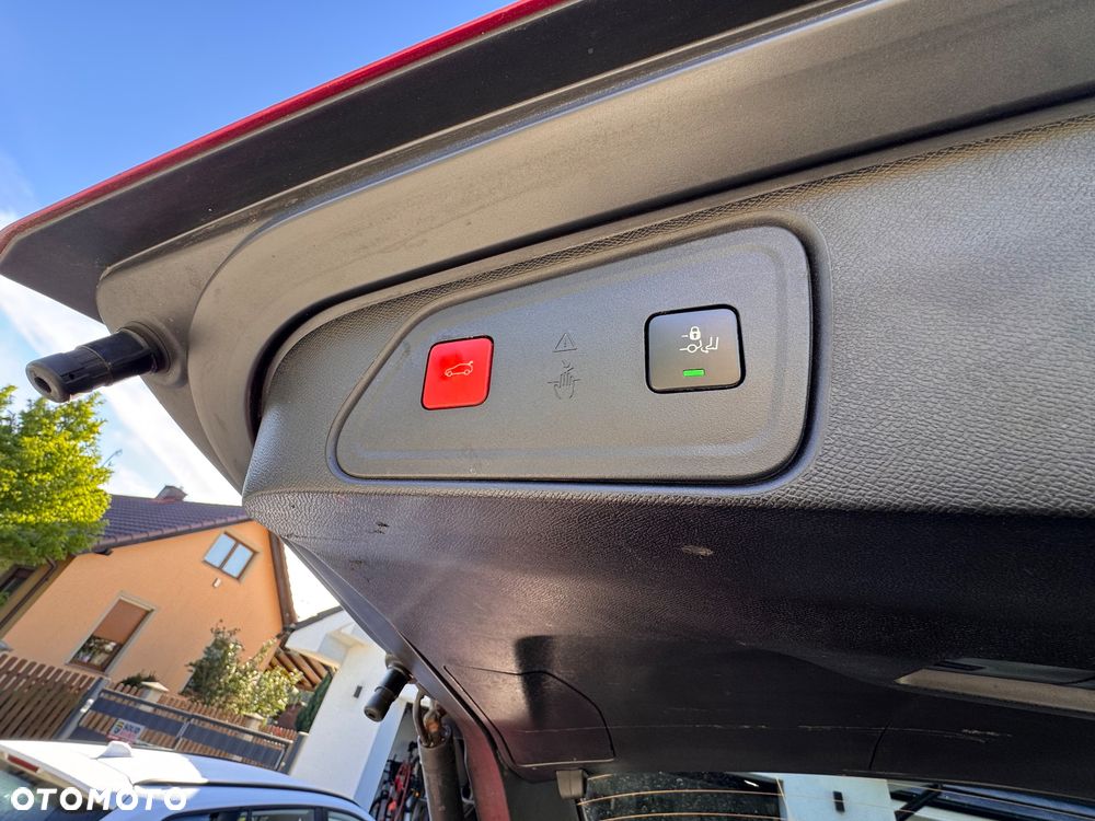 Peugeot 3008 BlueHDi 180 Stop & Start EAT8 GT - 37