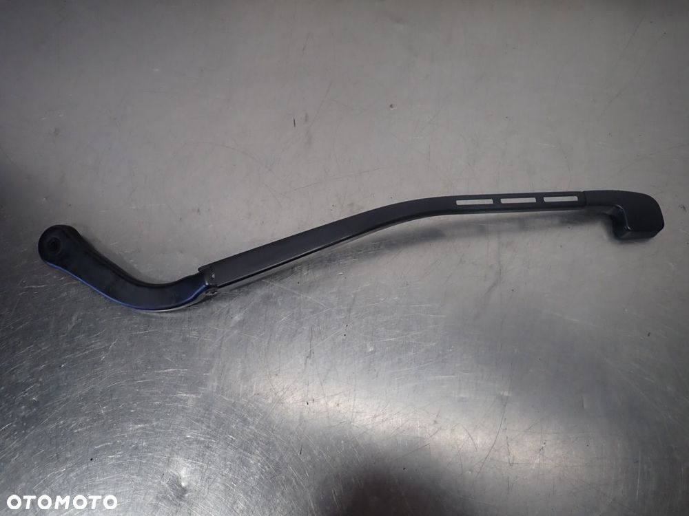 RAMIĘ WYCIERACZKI PRZÓD LEWE BMW E91 - 1