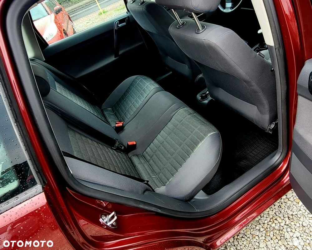 Volkswagen Polo - 34