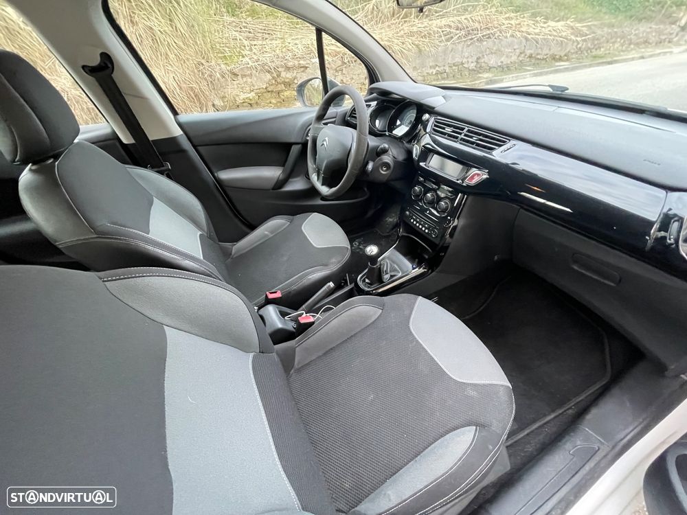 Citroën C3 HDi FAP Attraction - 12