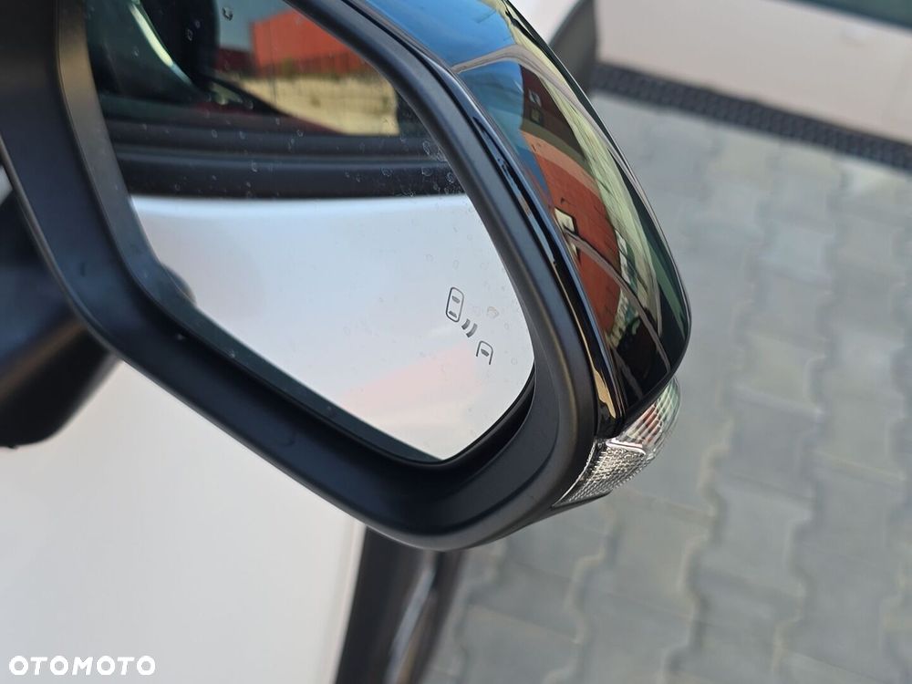 Toyota Yaris Cross Hybrid 1.5 Premiere Edition AWD - 26