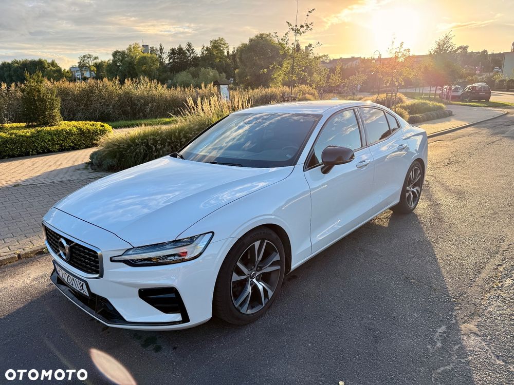 Volvo S60 T4 R-Design First Edition - 2