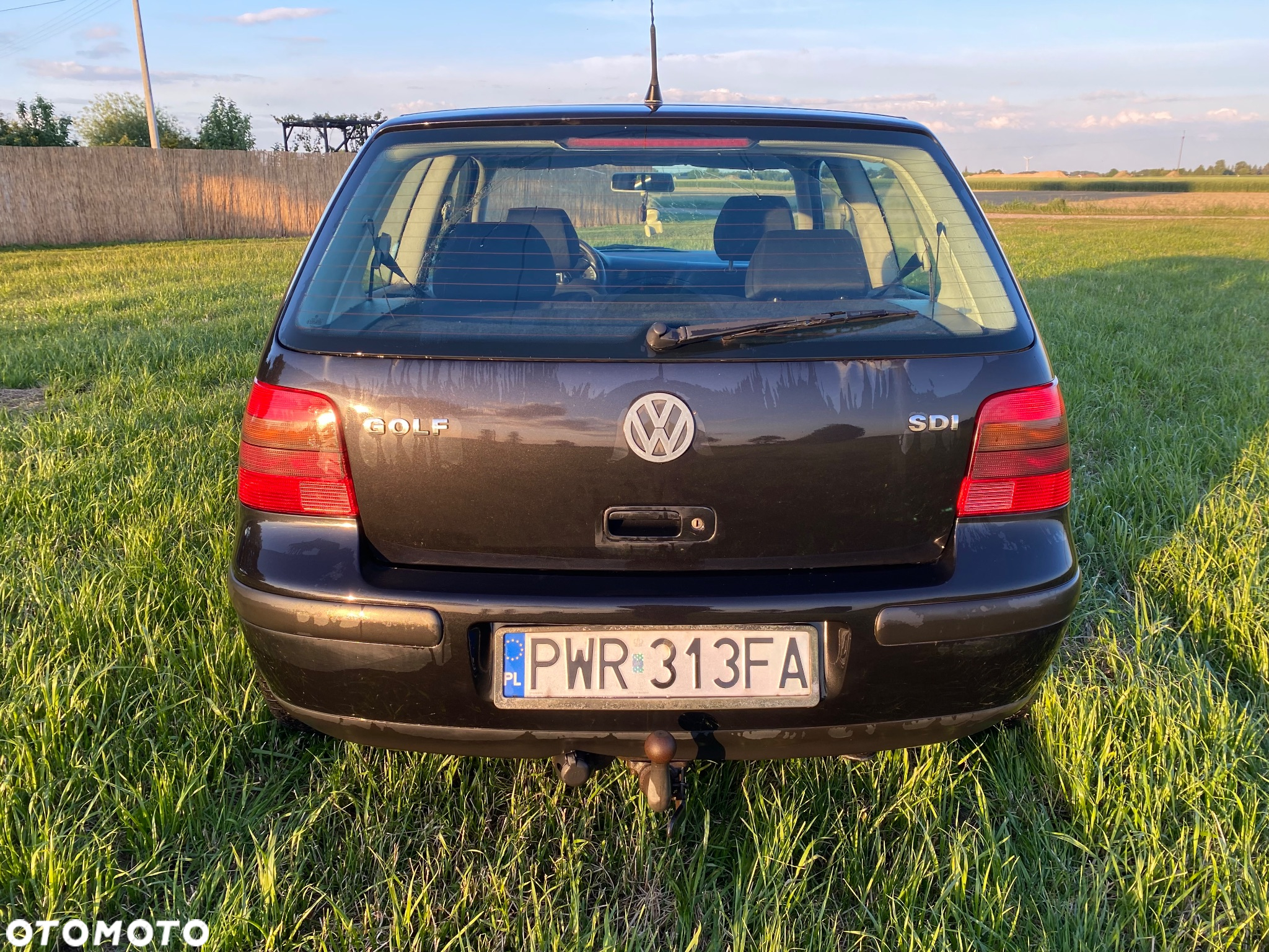 Volkswagen Golf IV 1.9 SDI Comfortline - 3