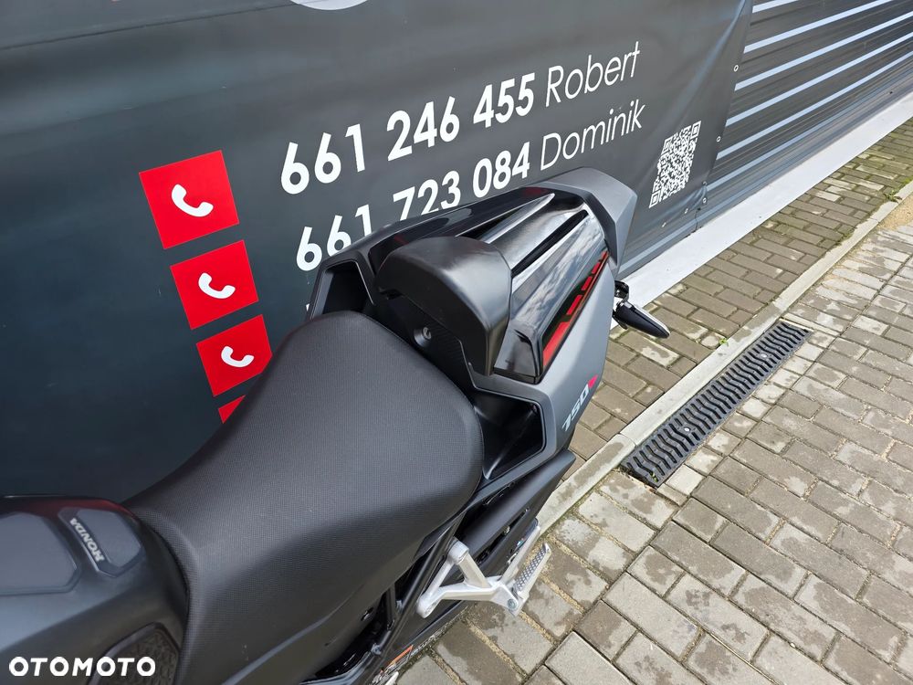 Honda Hornet - 22