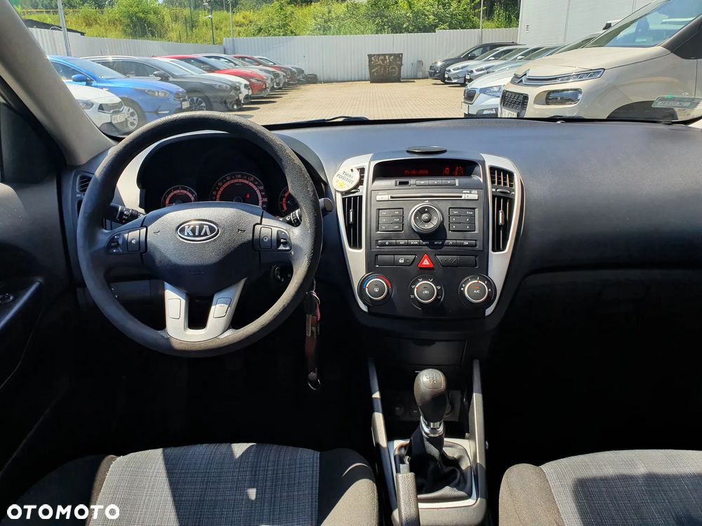 Kia Ceed 1.6 M - 16