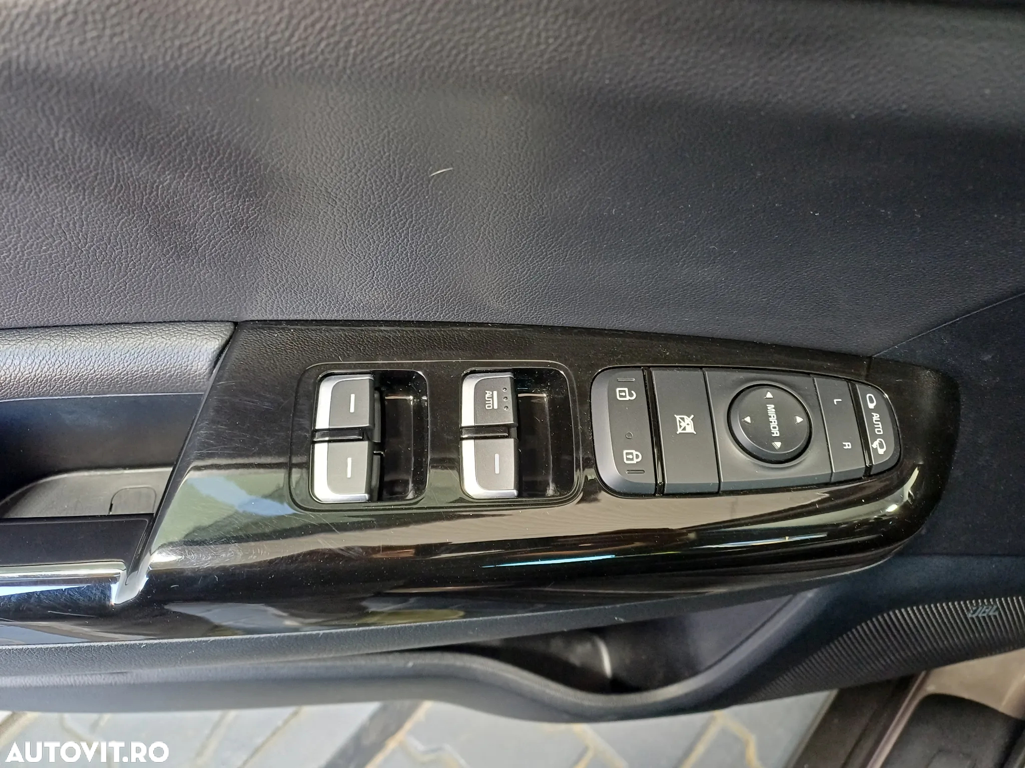 Kia Sportage 1.6 DSL 7DCT HP 4x4 Style - 9