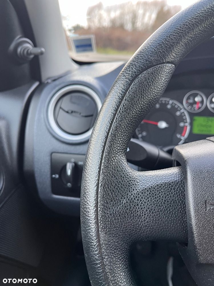 Ford Fusion 1.4 Fun - 14