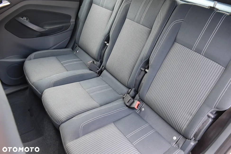 Ford C-MAX 2.0 TDCi Titanium - 34