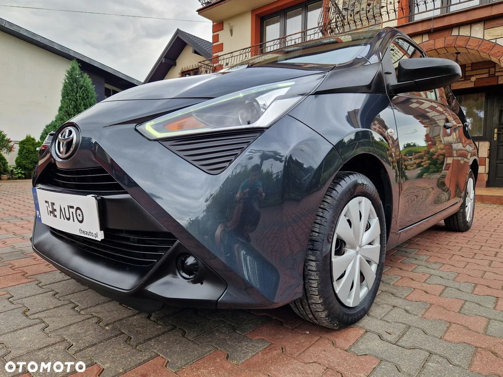 Toyota Aygo 1.0 VVT-i JBL Edition - 2