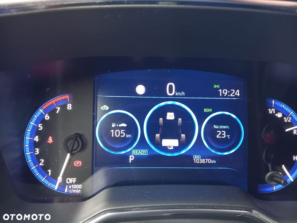 Toyota Corolla 2.0 Hybrid Executive - 28