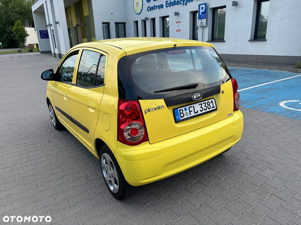 Kia Picanto - 4