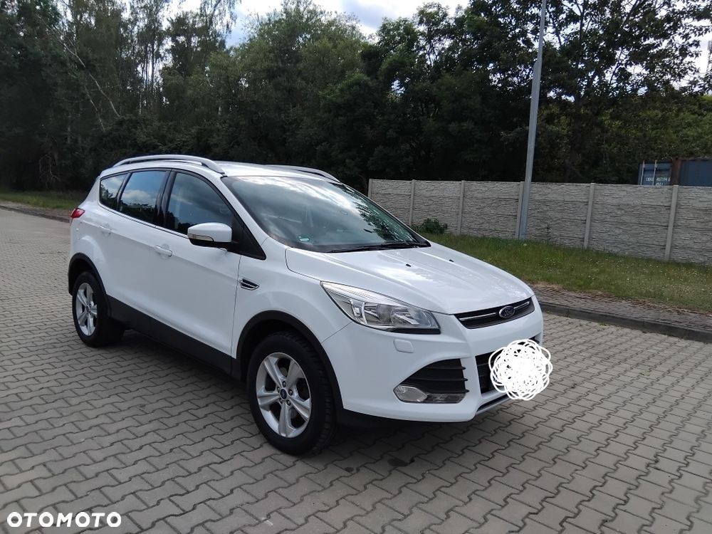 Ford Kuga - 2