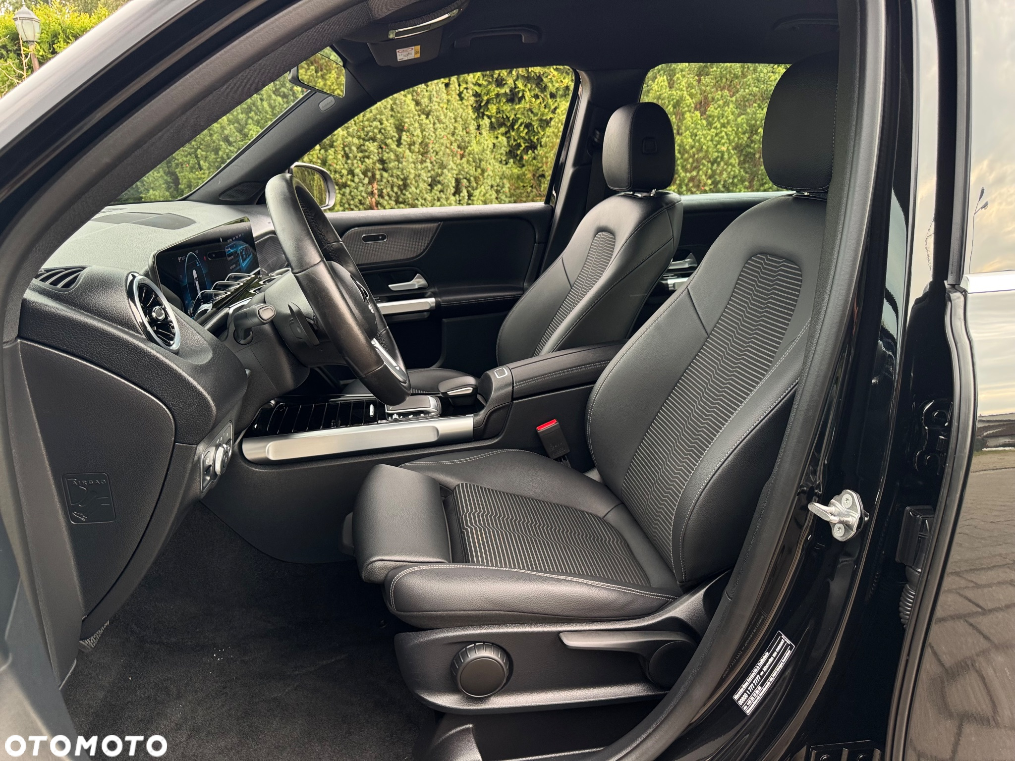 Mercedes-Benz GLB 200 d 8G-DCT Progressive Advanced - 22