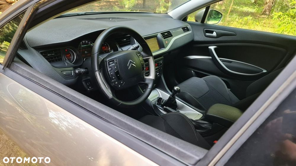 Citroën C5 2.0i 16V Dynamique - 12