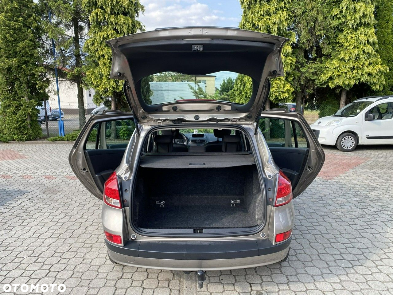 Renault Clio - 23