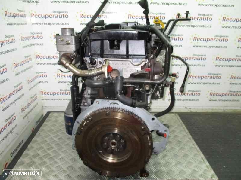 MOTOR COMPLETO KIA CARNIVAL II 2004 - 1