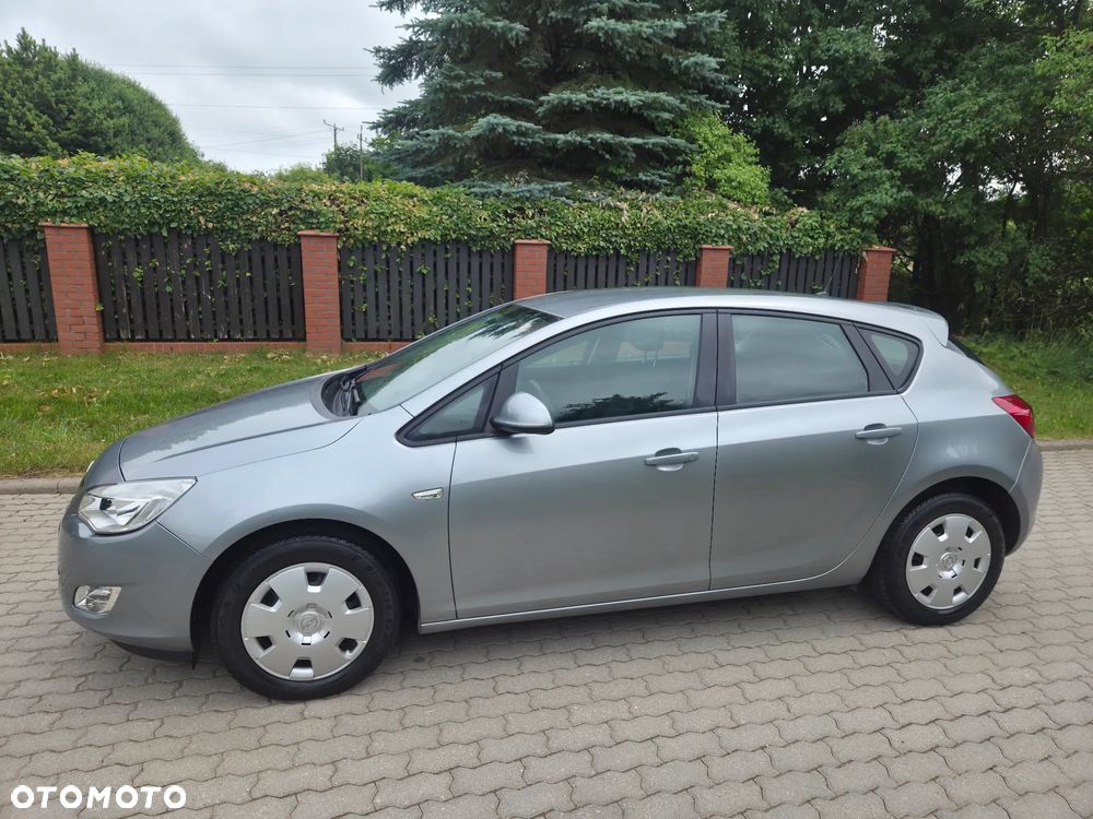 Opel Astra 1.6 - 3