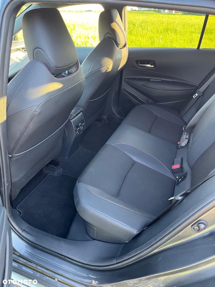 Toyota Corolla - 15