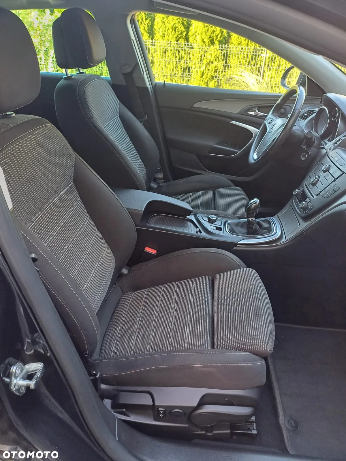 Opel Insignia 2.0 CDTI Sports Tourer - 25