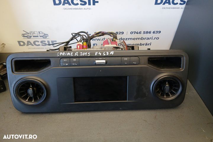 Display bord navigatie A9079001703 A9079001703 Mercedes-Benz Sprinter - 1