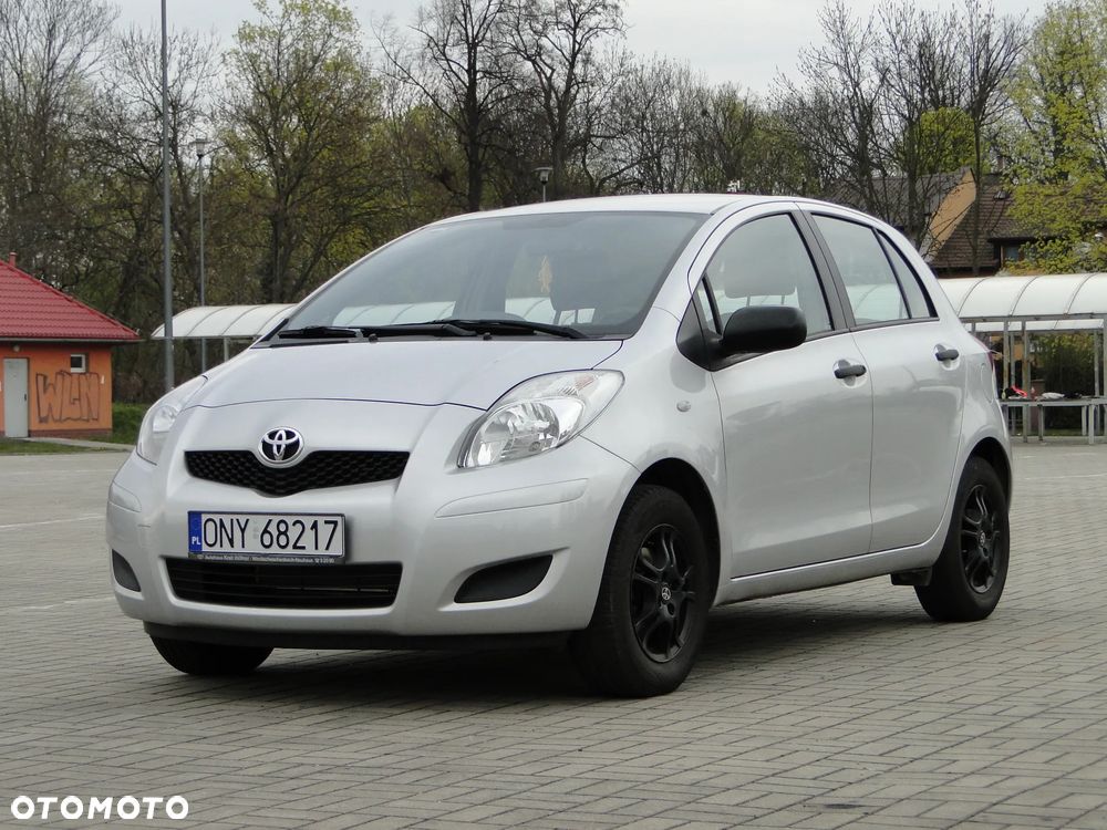 Toyota Yaris 1.0 VVT-i Cool - 1