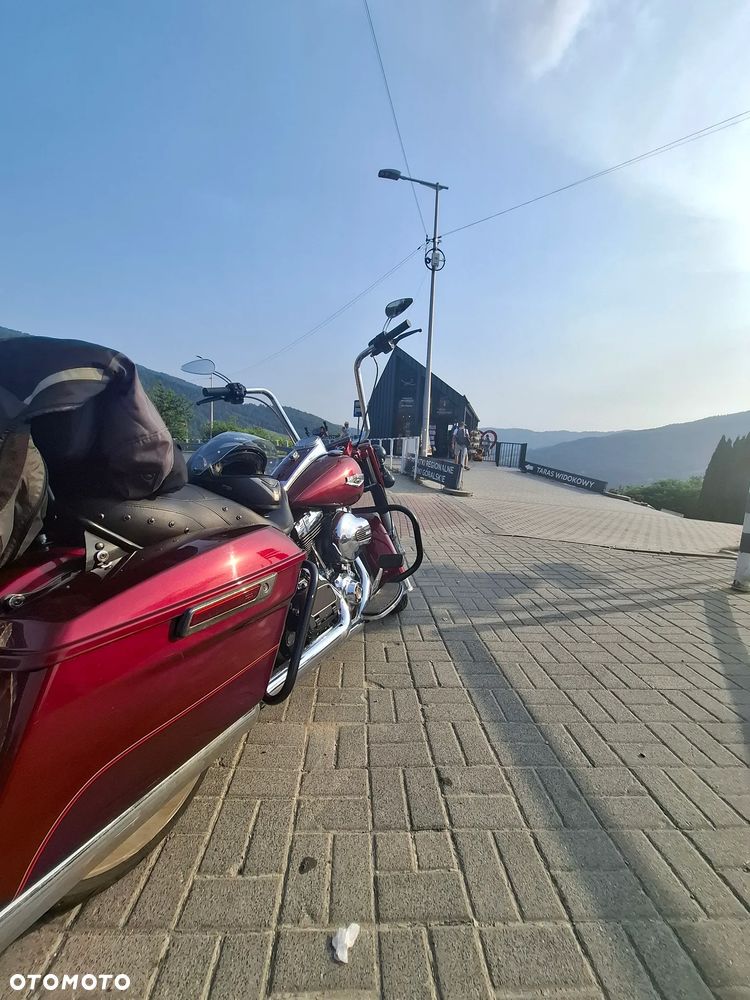 Harley-Davidson Touring Road King - 2