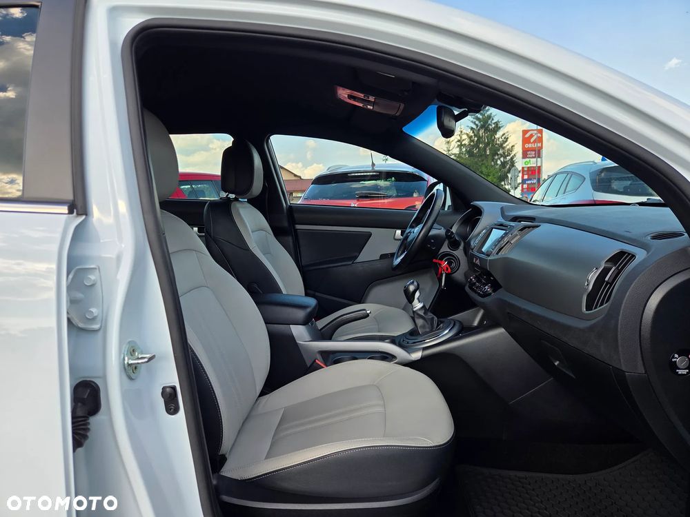 Kia Sportage 1.7 CRDI 2WD Spirit - 9