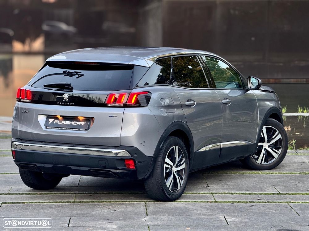 Peugeot 3008 PureTech 130 Stop & Start GPF Allure Pack - 2