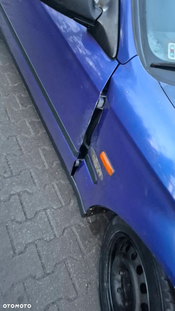 Honda Civic 1.4i - 11