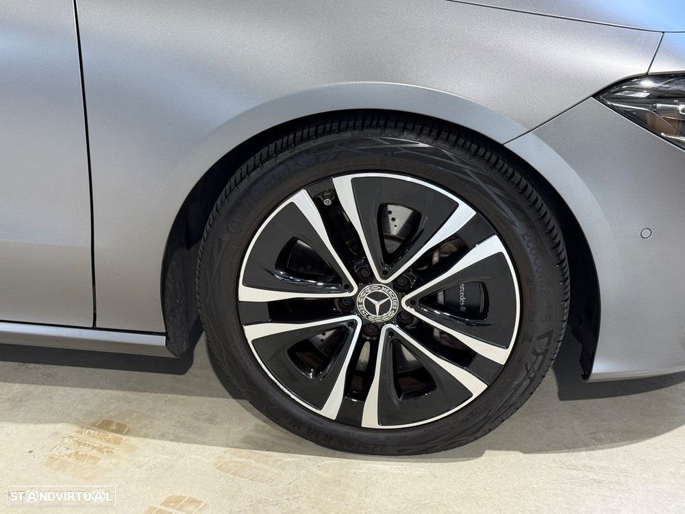 Mercedes-Benz CLA 200 Shooting Brake Progressive Aut. - 17