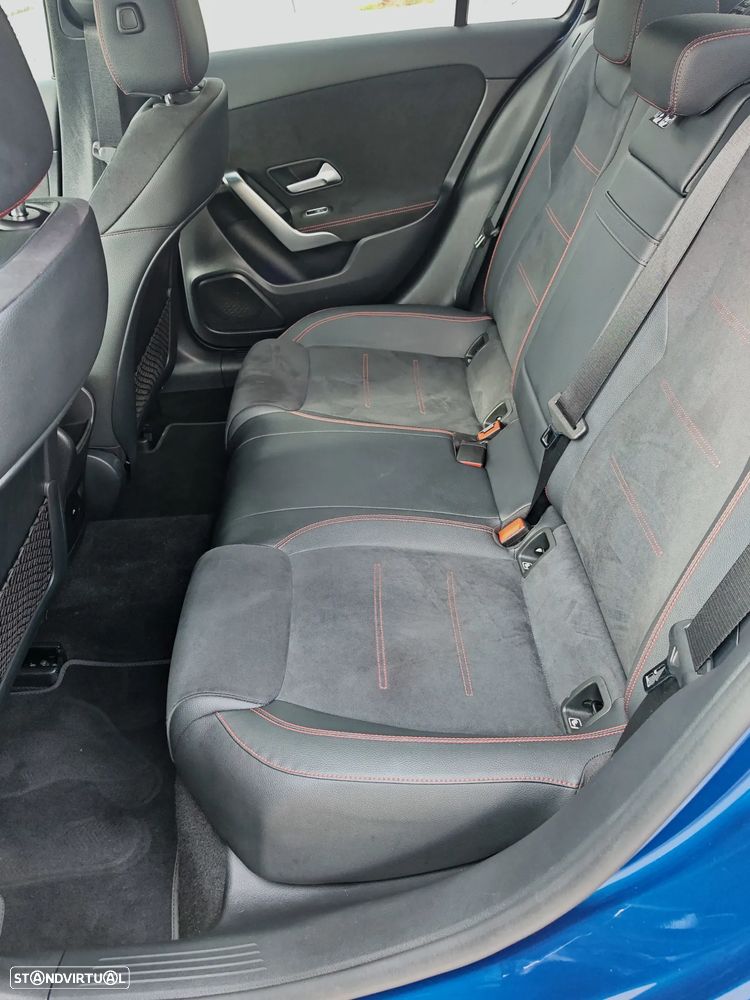 Mercedes-Benz A 250 Limousine e AMG Line - 16