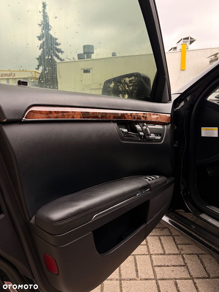 Mercedes-Benz Klasa S ver-500-l-7g--tronic - 14