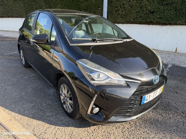 Toyota Yaris 1.5 HSD Comfort +P.Style+P.Techno - 1