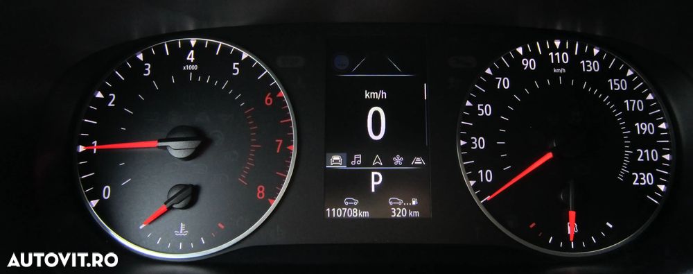 Renault Megane TCE 140 EDC Techno - 8