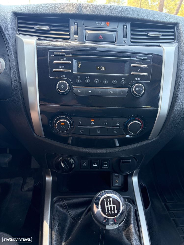Nissan Navara 2.3 dCi CD 4WD Visia - 13
