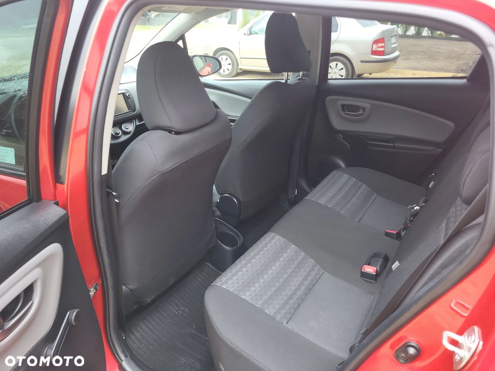 Toyota Yaris 1.33 Active EU6 - 23