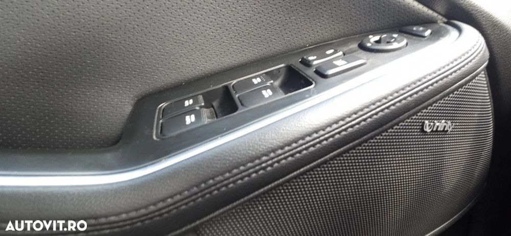 Kia Optima - 11