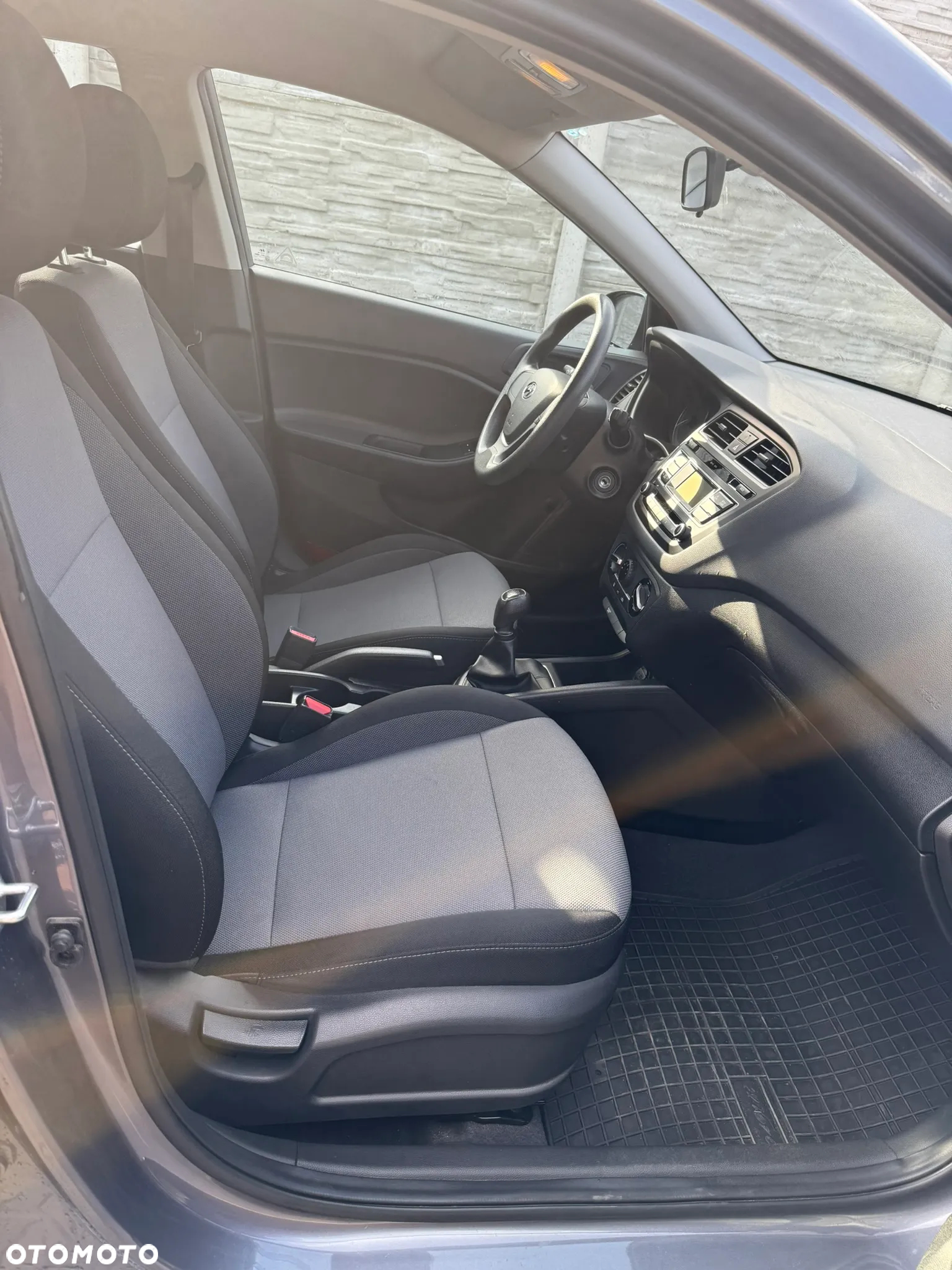 Hyundai i20 1.2 Classic + - 9