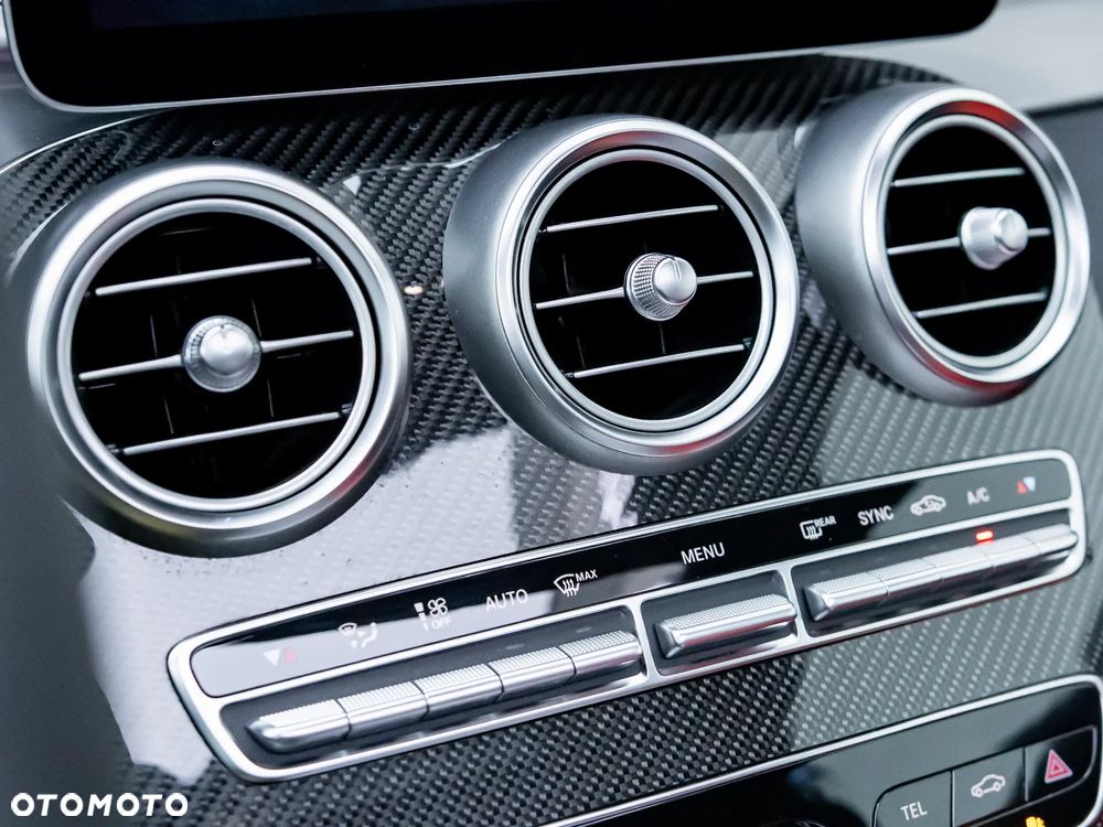 Mercedes-Benz Klasa C 63 S AMG 9G-TRONIC - 28