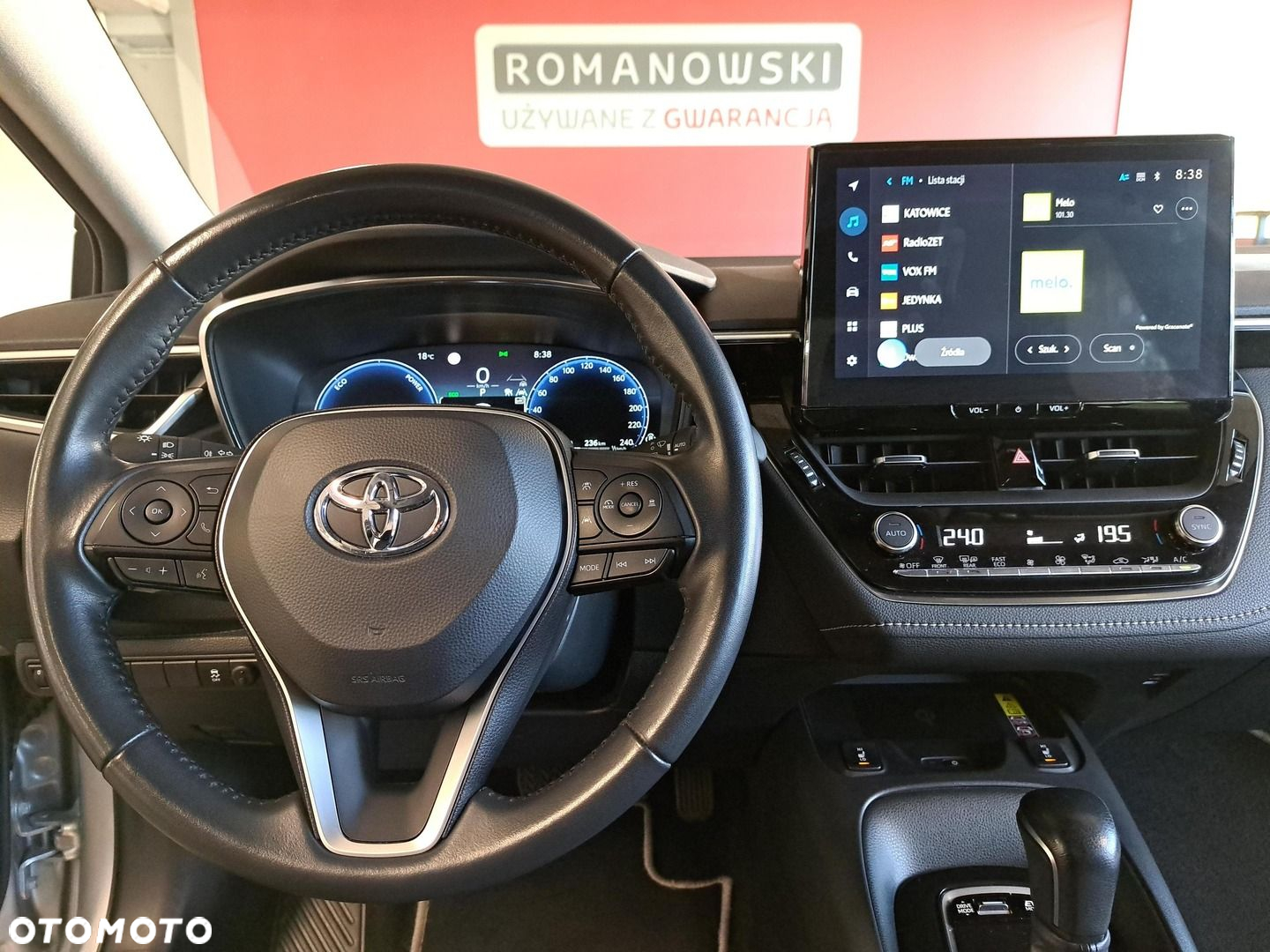 Toyota Corolla 1.8 Hybrid Comfort - 18