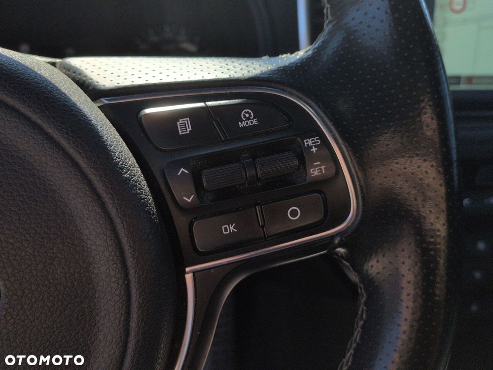 Kia Sportage - 16