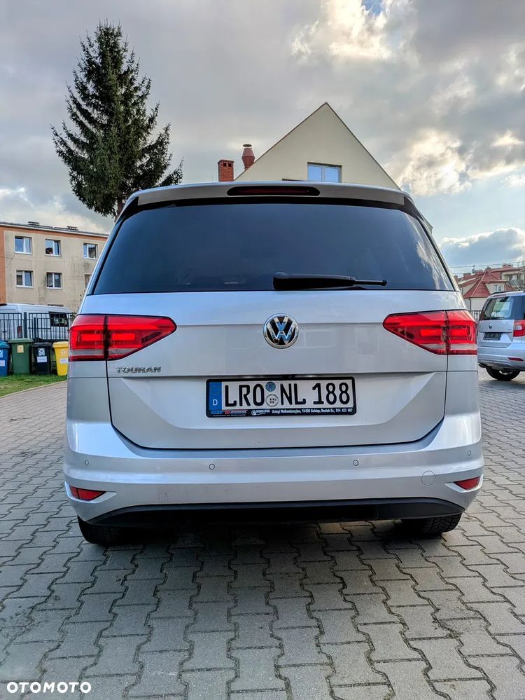 Volkswagen Touran 1.6 TDI SCR (BlueMotion Technology) SOUND - 10