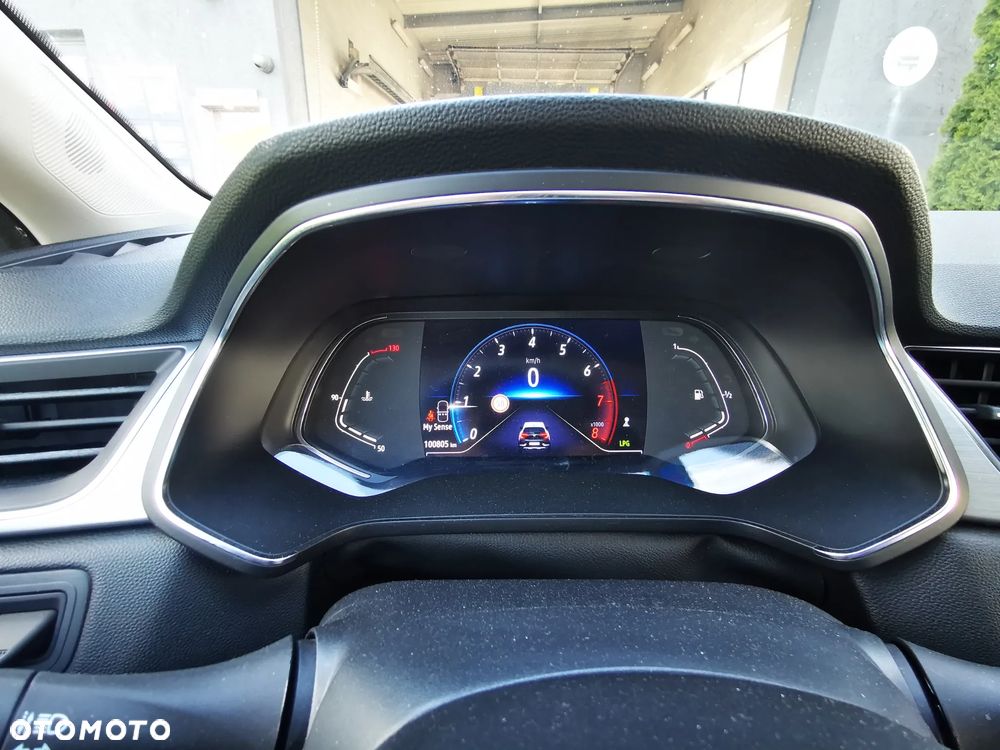 Renault Captur TCe 100 INTENS - 12