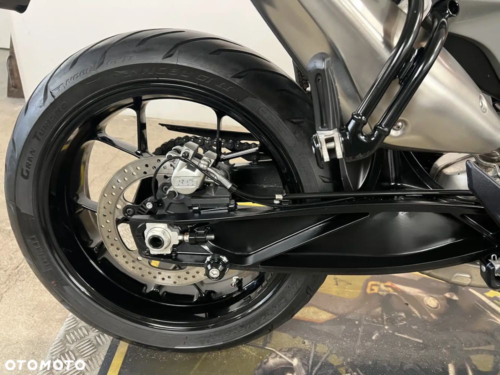 KTM Duke - 15