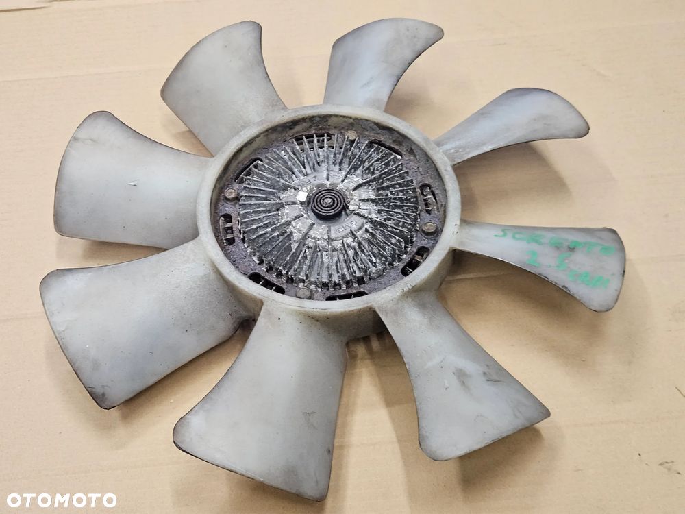 Kia Sorento I 2.5 CRDI wentylator chłodnicy sprzęgło wentylatora wiskoza - 1